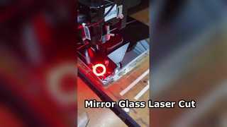 Taglio laser del vetro dello specchietto retrovisore automobilistico da 2 mm