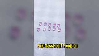 Motivo a forma di cuore tagliato a laser in vetro rosa da 3 mm